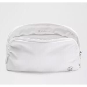 NEW Lululemon Everywhere Belt Bag White Nylon Zip Crossbody Waist Fanny Pack